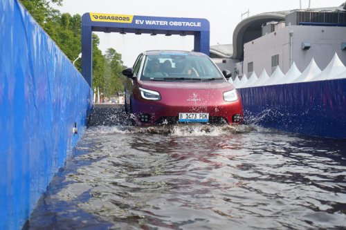 Kecelakaan Saat Test Drive Mobil Baru, Siapa yang Tanggung Jawab?