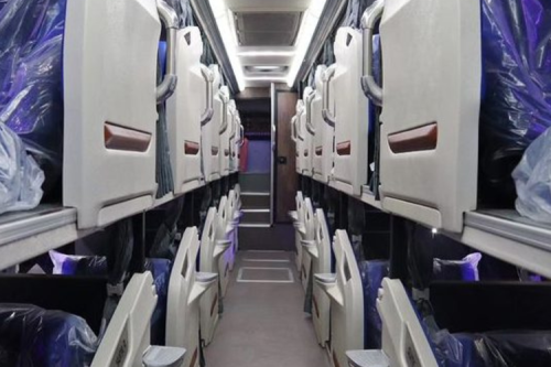 Adu Mewah Bus AKAP Jakarta-Surabaya: Mutiara Express atau Sinar Jaya?