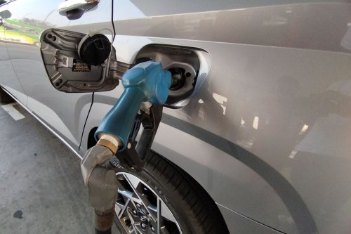 Dampak Pakai BBM RON Lebih Rendah pada Mesin Mobil