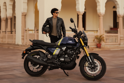 TVS Ronin 2026 Resmi Meluncur, Punya Warna Baru Midnight Blue