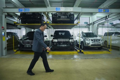 Begini Cara Ikut Lelang Sitaan KPK, Bisa Dapat Mobil Murah