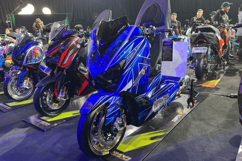 King CustoMAXI 2025, Yamaha XMAX Hedon dengan Emblem Emas 18 Karat