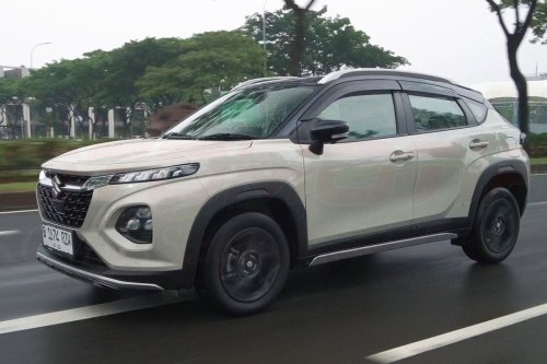 Suzuki , Suzuki Fronx, Daihatsu Rocky, Daihatsu, Suzuki Fronx Hybrid dan Daihatsu Rocky Hybrid: Mana yang Lebih Hemat?