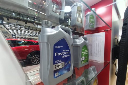 Inovasi Pelumas Pertamina Fastron di GIIAS 2025