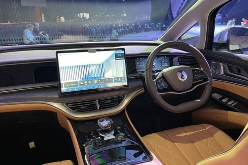 Denza D9: MPV Listrik Dengan Cicilan yang Menarik di Indonesia