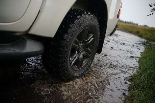 Ban Off-Road Lebih Besar, Belum Tentu Lebih Baik untuk SUV
