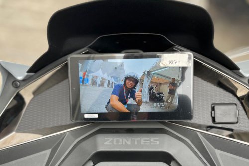 Coba Zontes 368K, Skutik Bongsor Premium buat Jarak Jauh