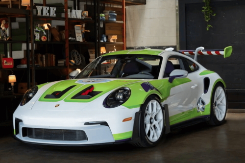 Porsche, Porsche 911, Porsche Rilis 911 Bertema Toy Story 5, Dijual Untuk Amal