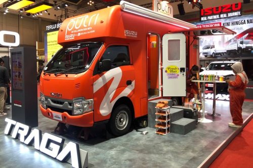 Isuzu, Isuzu Traga Disulap Jadi Salon Berjalan, Gandeng Putri Hair Choice