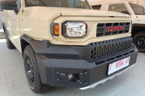 Toyota, Toyota Hilux Rangga Bisma, Double Cabin dengan Atap Hard dan Soft