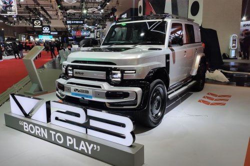 Kenalan dengan iCar V23 Pro Varian Cyberspace dan Retro