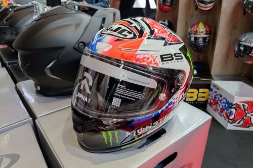 MotoGP, Helm Pebalap MotoGP di IMHAX 2025, mulai Rp 7 Jutaan