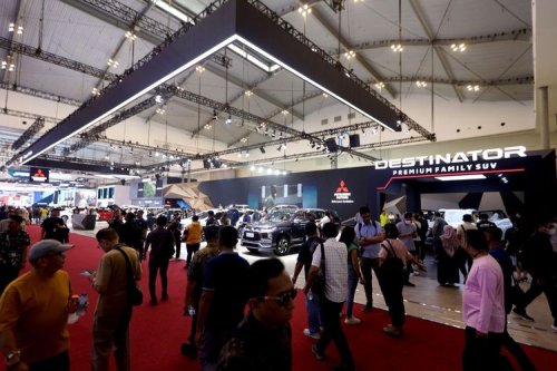 Mobil Rakitan Lokal Sulit Bersaing, Pajak dan Daya Beli Jadi Masalah