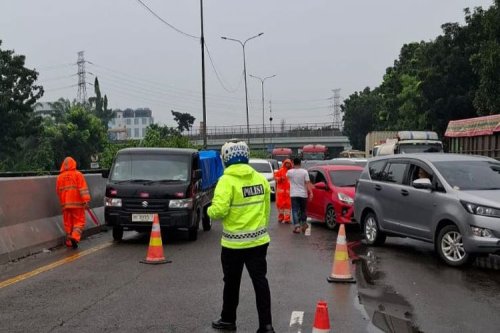 Cara Aman Lewati Jalur Contraflow Saat Mudik Lebaran