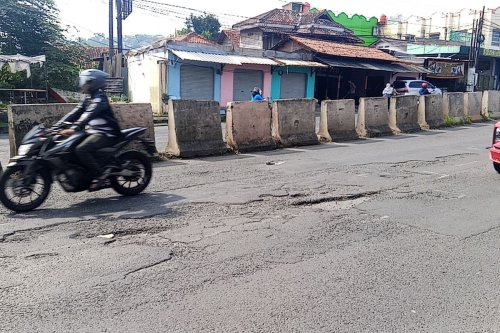 Pentingnya Menjaga Jarak Aman Saat Berkendara