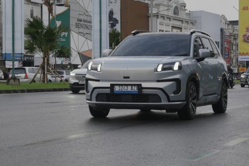 Bedah Perbedaan Kebutuhan Oli Mobil Konvensional dengan Mobil Listrik