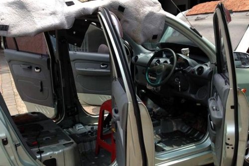 Jangan Terkecoh Tampilan Mulus, Ini Cara Deteksi Mobil Bekas Banjir