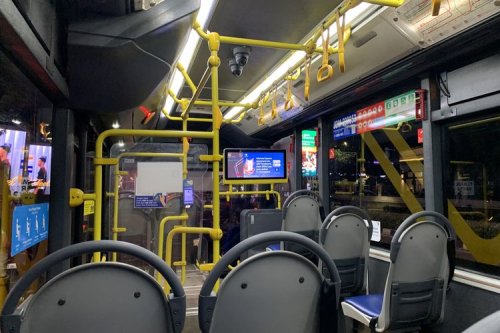 Tarif Transjakarta Berpotensi Naik Dua Kali Lipat, Apa Untung Ruginya?