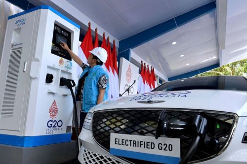 Bolehkah Sering Fast Charging Mobil Listrik? Ini Kata Ahli