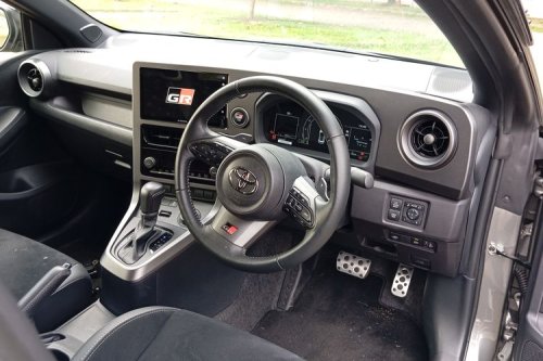 Toyota, Toyota Yaris, Toyota GR Yaris, Interior Toyota GR Yaris, Kabin Sporty Kental Nuansa Eropa