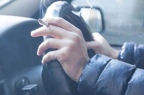 Pemilik BMW 320i F30, SIM Indonesia di Luar Negeri