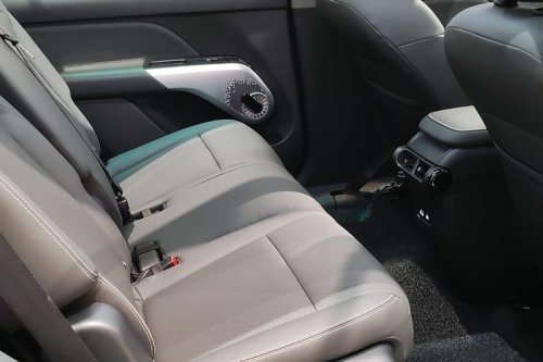 VinFast VF MPV 7 Tidak Punya Cluster Meter, Ini Alasannya