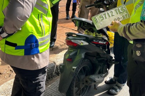 Banyak Pengendara Copot Pelat Nomor: Polisi Ungkap Alasannya