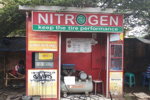 Mitos atau Fakta, Ban Mobil Berisi Nitrogen Lebih Awet?