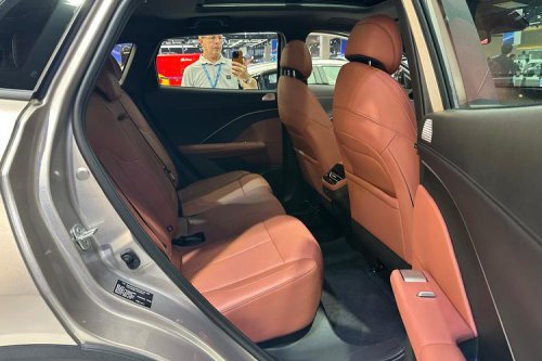 Ulik Spesifikasi Changan CS55 Plus HEV, Cocok Masuk ke Indonesia?