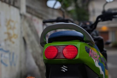 Suzuki , Kawasaki, Suzuki Nex FI Tampil Nyentrik: Terinspirasi Kawasaki KSR-II