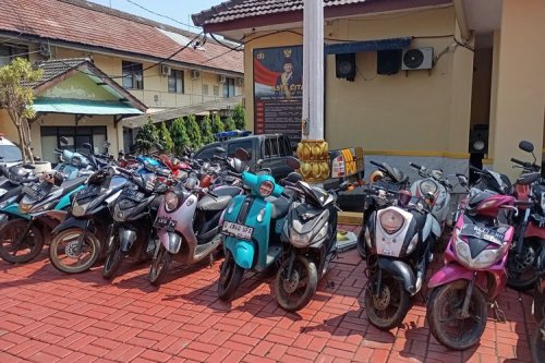 Motor Ditarik karena Kredit Macet: Kenali Dulu Aturan Hukum Fidusia