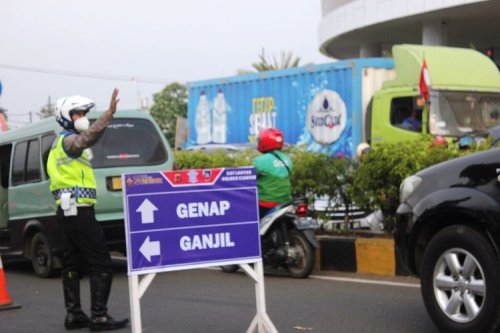 Kerap Macet Horor, Kenapa Orang Tidak Kapok Wisata ke Puncak?