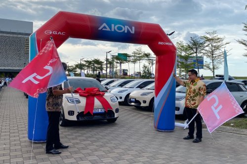 GAC Aion, GAC, GAC Indonesia, Aion, Aion UT, GAC Indonesia Serahkan 225 Unit Aion UT ke Konsumen