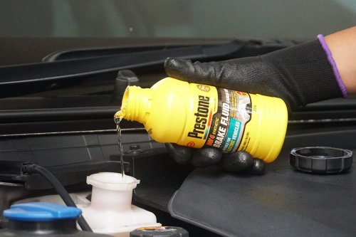 Punya Torsi Besar, Mobil Listrik Membutuhkan Minyak Rem Khusus