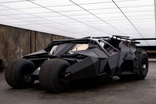 Neymar Jr Pamer Batmobile Seharga Rp 30 Miliar