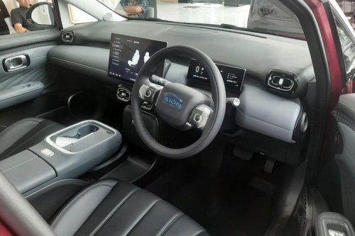 Aion UT Tertangkap Kamera, Siap Meluncur di Indonesia?