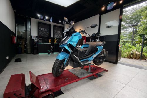 Alva Studio Indy Bintaro, Dilengkapi 21 Fasilitas Pengisian Daya