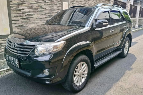 Toyota Fortuner 2012-2015 Naik Daun, Ini Alasan dan Harganya