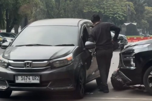 Waspada, Modus Debt Collector Cek Nomor Rangka Mobil