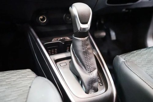 Begini Penjelasan Engine Brake di Mobil Transmisi Matik