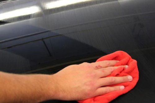 Jangan Salah Paham, Beda Poles dan Coating Cat Mobil