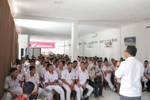 AHM Ungkap Alasan Profesi Mekanik Motor Masih Diminati Gen Z