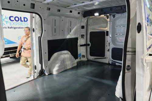 Foton eView Blind Van Unjuk Gigi di Giicomvec 2026