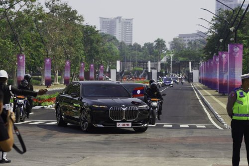 BMW, Kata BMW Soal Wacana Bea Masuk Mobil Eropa 0 Persen