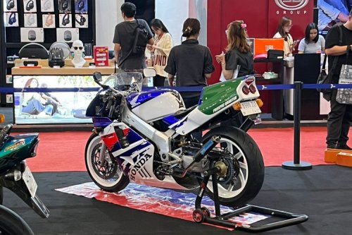 Honda, Honda NSR250R MC28: Legenda Motor 2 Tak Hadir di IMOS 2025