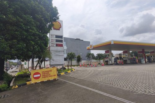Papan Harga Rp 0, Stok BBM di SPBU Shell Masih Kosong