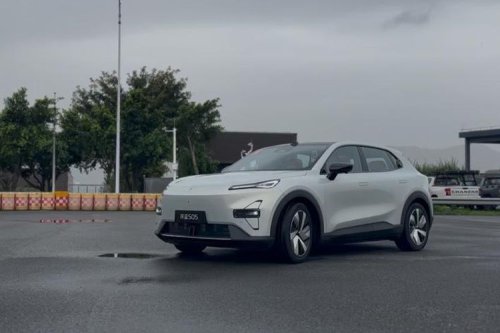 Mencoba Langsung Changan Deepal S05 REEV di Chongqing