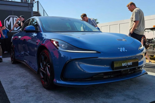 MG, MG Meluncurkan Mobil Listrik Baru di Goodwood Festival of Speed