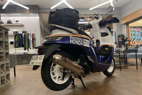 Porsche 911 Dakar Inspirasi Modifikasi Stylo 160