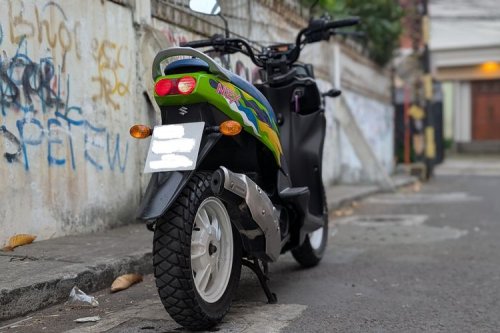 Suzuki Nex FI Tampil Nyentrik: Terinspirasi Kawasaki KSR-II